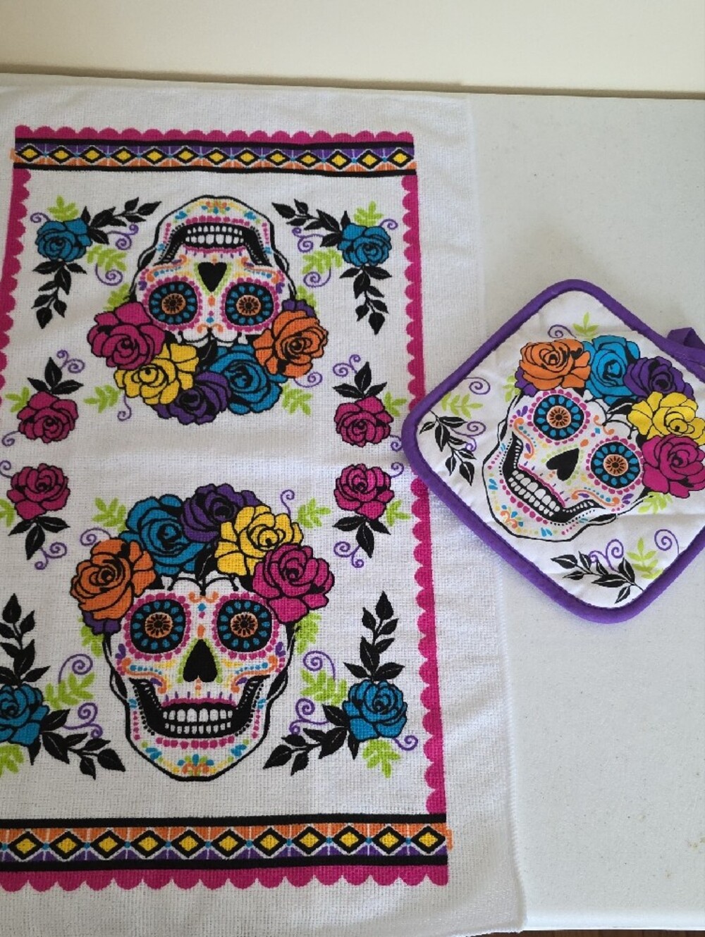 Sugar Skull Kitchen Towel and Pot Holder Set - Purple Trim